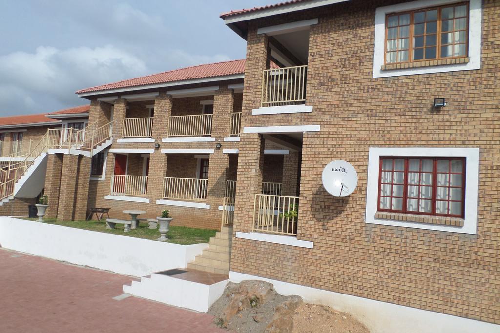 Country Link Guest Lodge Komatipoort Kültér fotó