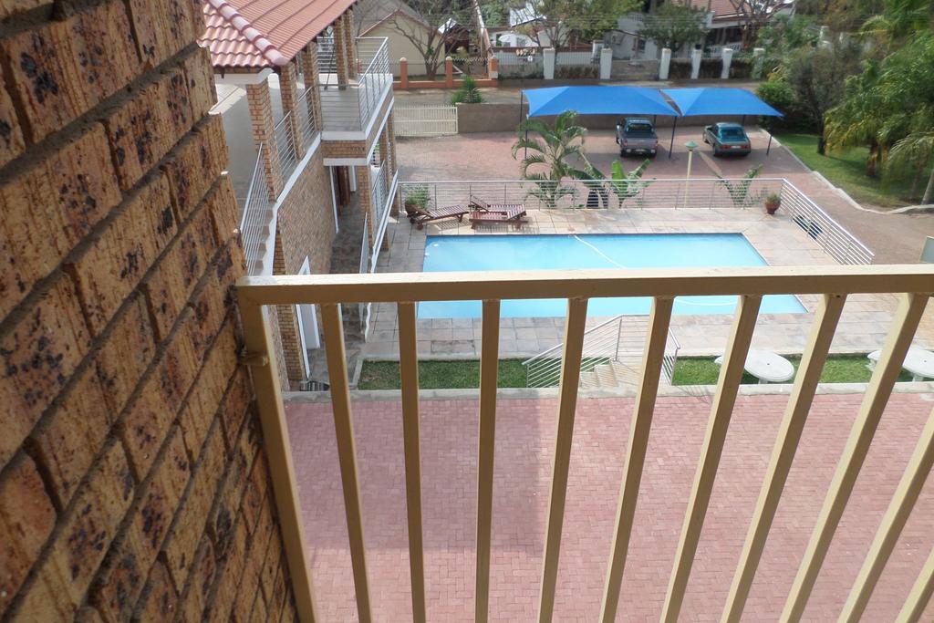 Country Link Guest Lodge Komatipoort Kültér fotó