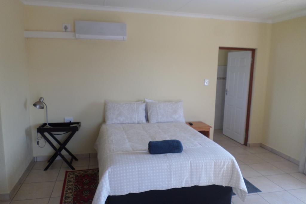 Country Link Guest Lodge Komatipoort Kültér fotó
