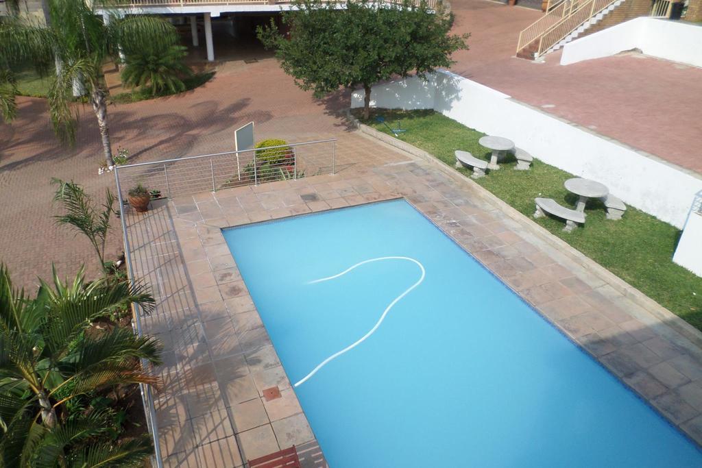 Country Link Guest Lodge Komatipoort Kültér fotó