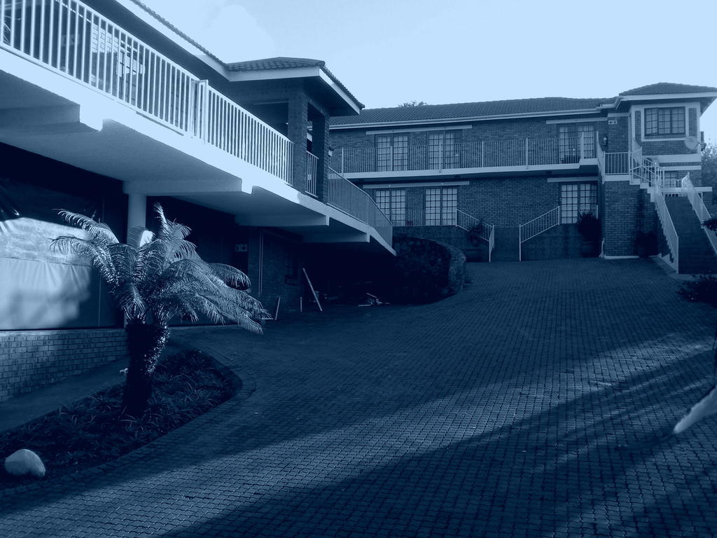 Country Link Guest Lodge Komatipoort Kültér fotó
